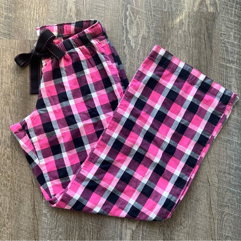 old navy women’s pink and black plaid adjustable pajama pants, extra small